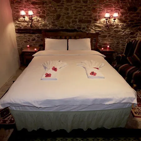 Kadilar Pasazade Konagi Butik Hotel Birgi