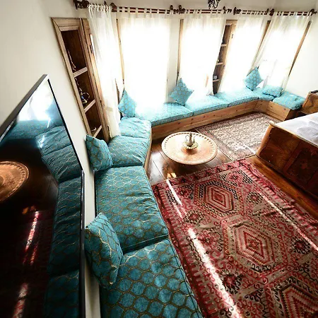 Kadilar Pasazade Konagi Butik Birgi