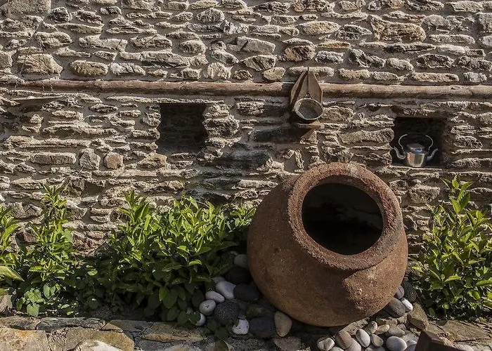 Kadilar Pasazade Konagi Butik * Birgi